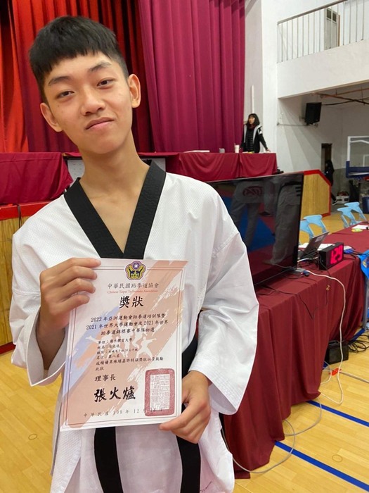 劉光遠(技擊一) 男子58公斤級 第八名